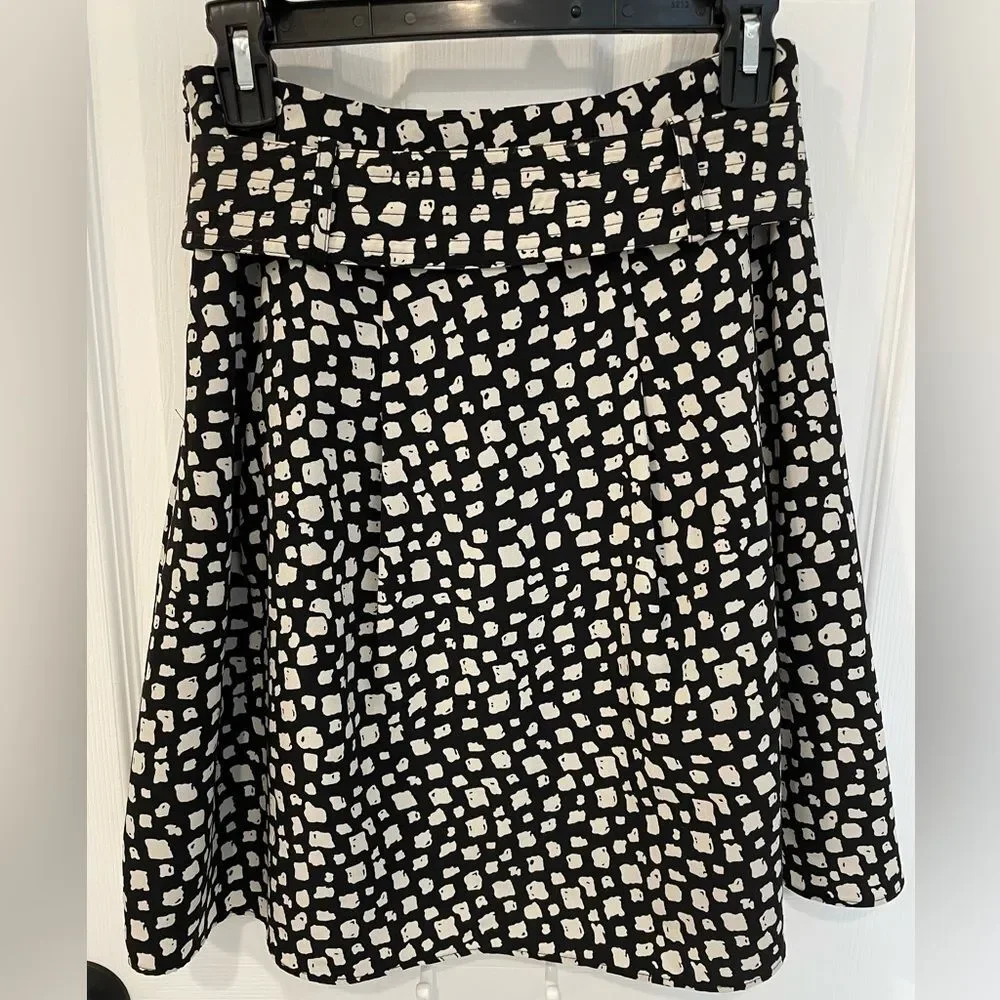 The Limited Black and White Abstract Belted Skirt Women’s Size XS